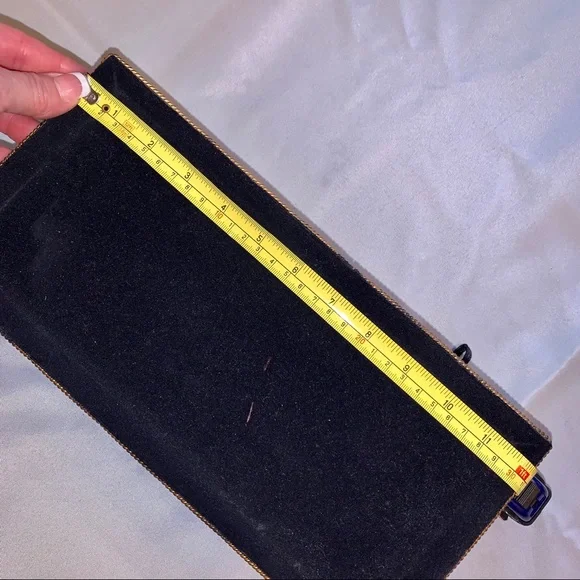 Jewelry Holder 1 - Picture 6 of 8